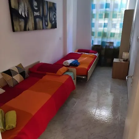 Interno 14 - Re Di * روما